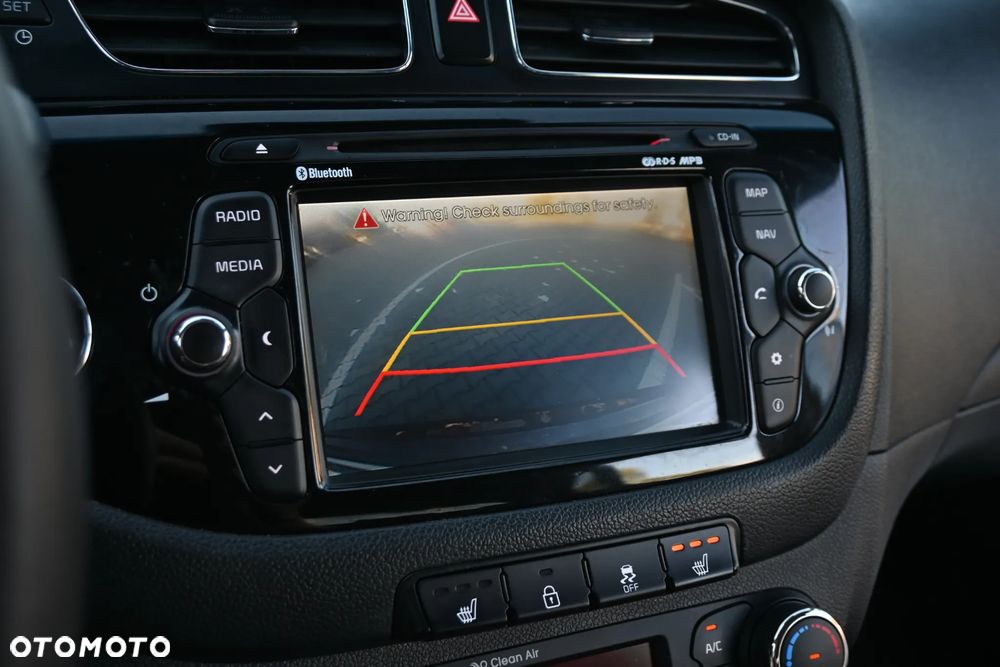 Kia Ceed 1.6 CRDi 128 Platinum Edition - 39
