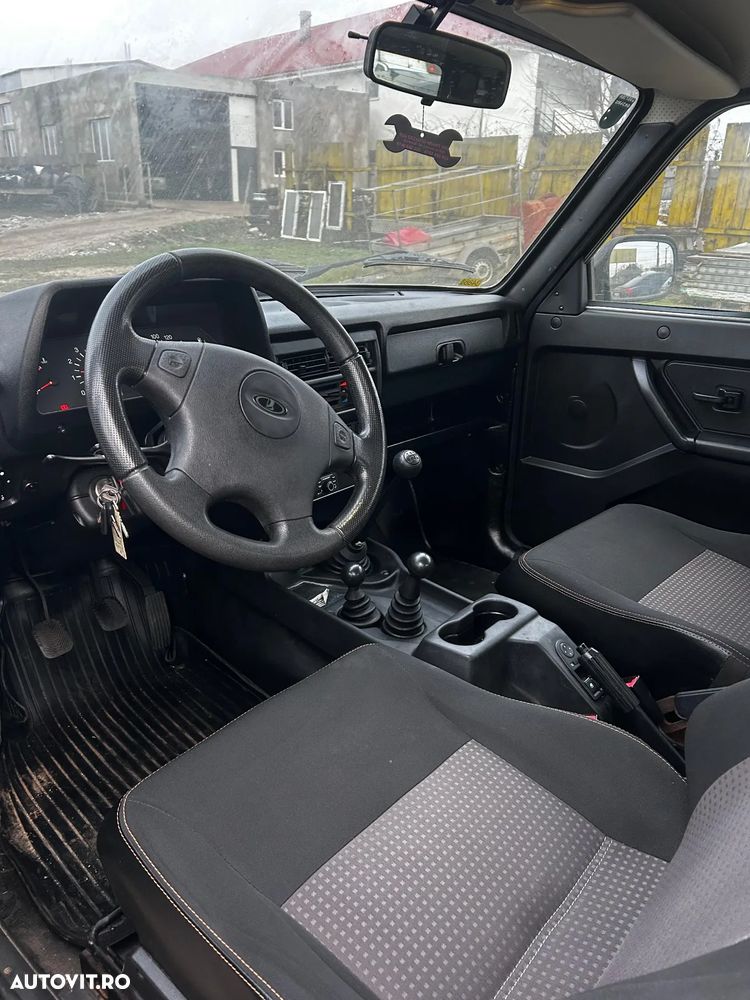 Lada Niva - 2