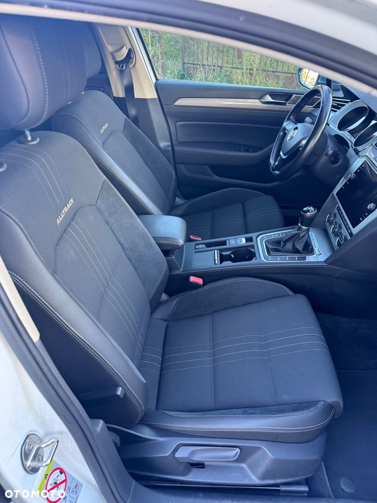 Volkswagen Passat Alltrack 2.0 TDI SCR (BMT) 4Mot - 20