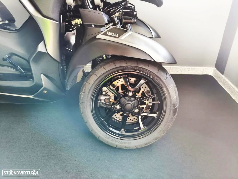 Yamaha Tricity 300 - 5