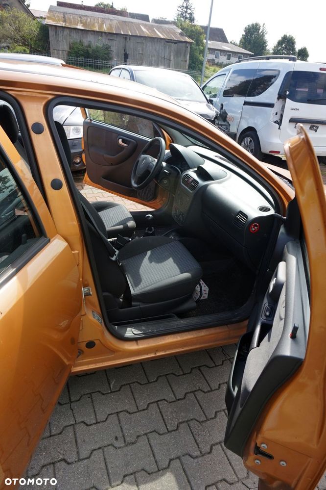 OPEL CORSA C III 5D HB 2003 Z40E 1.4 16V Z14XEP 90KM F13 374 ZŁOTY na części - 15