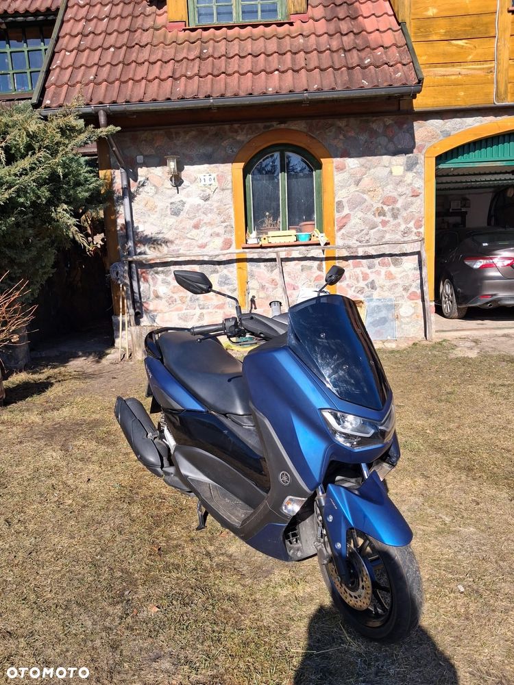 Yamaha NMAX - 1