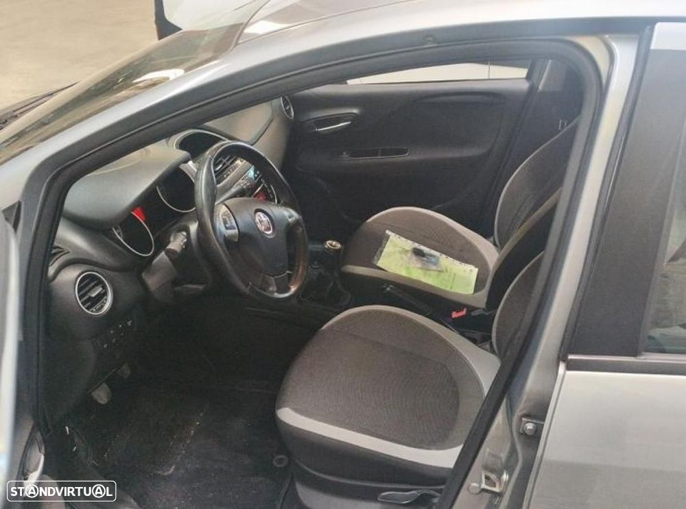 Fiat Punto - 3