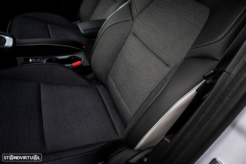 Renault Captur 1.0 TCe Exclusive - 38