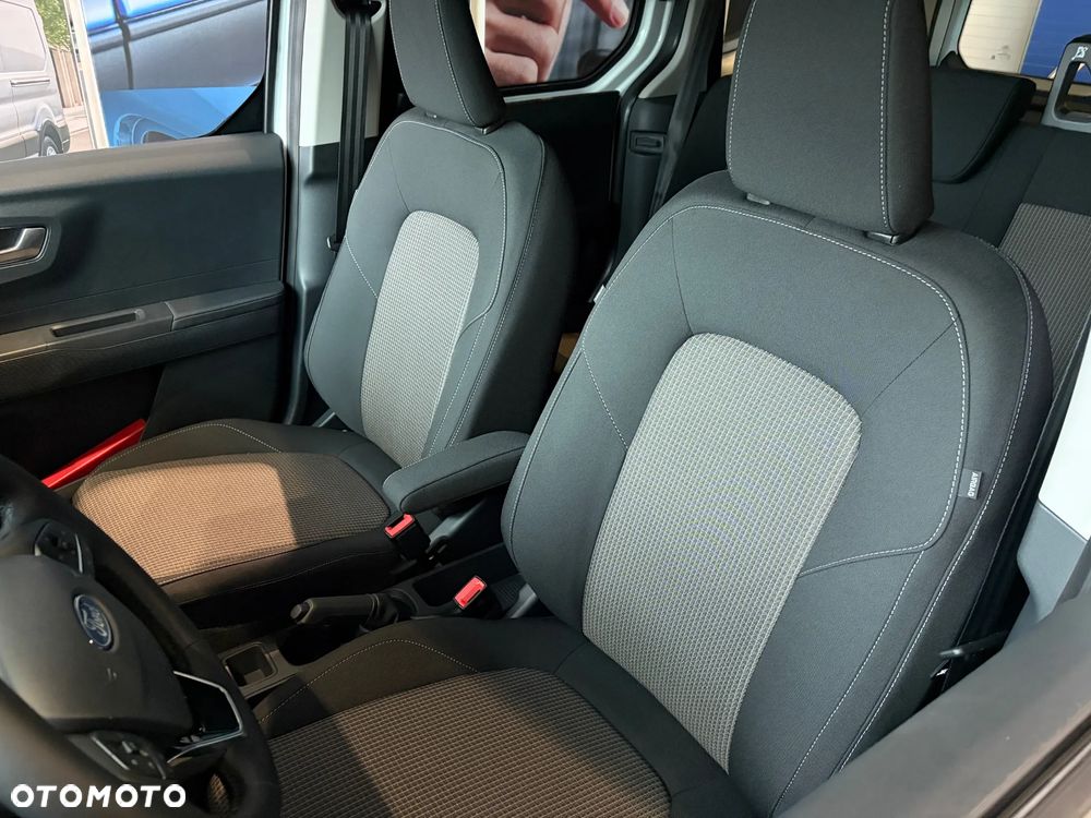 Ford Tourneo Courier 1.0 EcoBoost Trend - 4