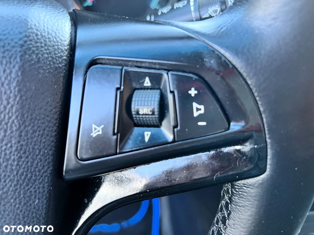 Chevrolet Cruze 1.8 LT+ - 23