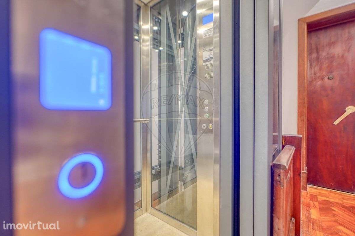 Apartamento T4 para venda - Grande imagem: 2/33