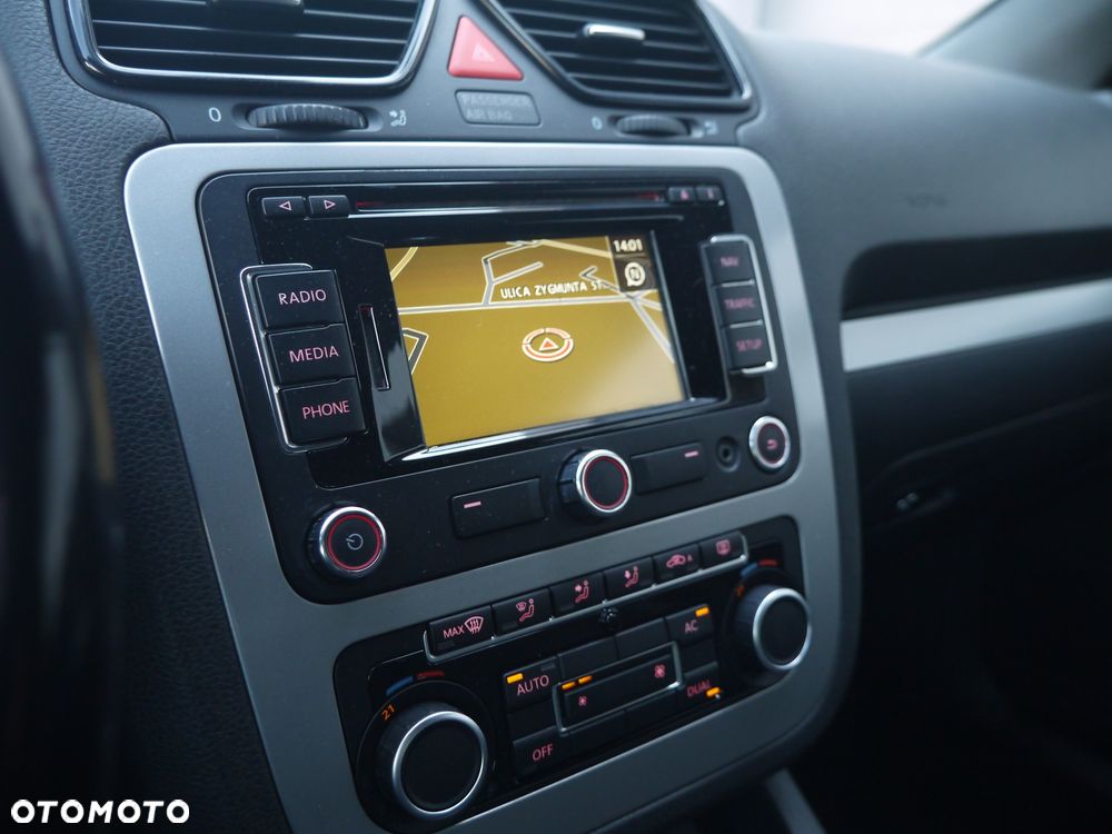 Volkswagen Scirocco 2.0 TDI - 23