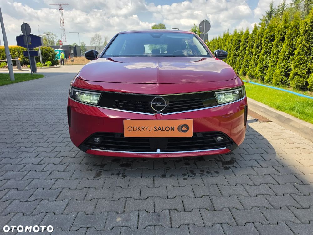 Opel Astra 1.2 T Edition S&S - 4