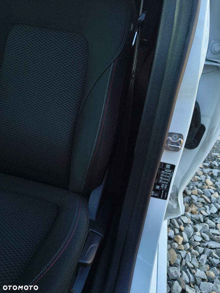 Ford Fiesta 1.0 EcoBoost ST-Line ASS - 26