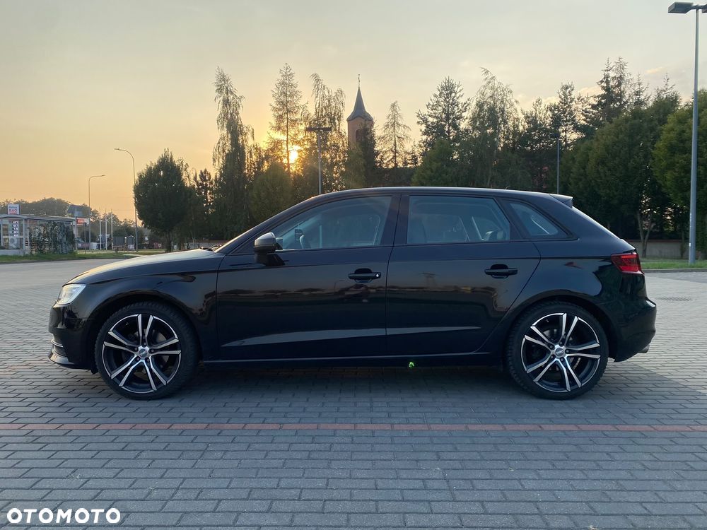 Audi A3 Sportback 2.0 TDI - 3