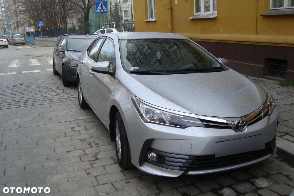 Toyota Corolla 1.6 Comfort - 1
