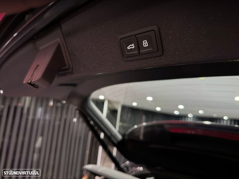 Audi Q3 Sportback 45 TFSIe S line S tronic - 53