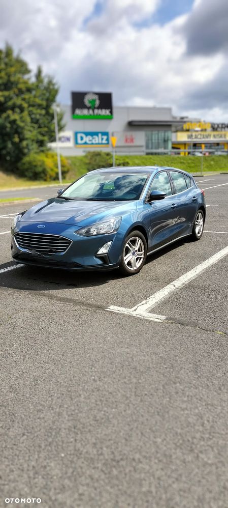 Ford Focus 1.0 EcoBoost Trend - 17