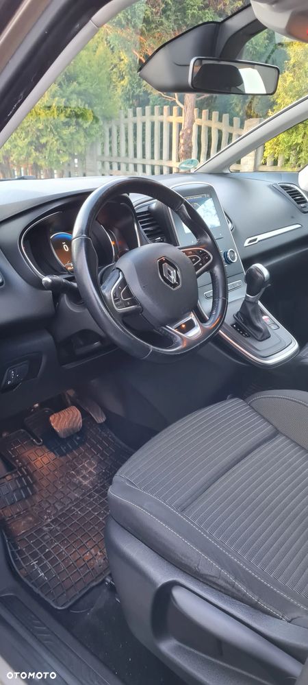 Renault Scenic - 13