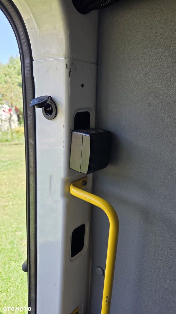 Volkswagen Crafter Furgon Brygadówka 6-os. - 22