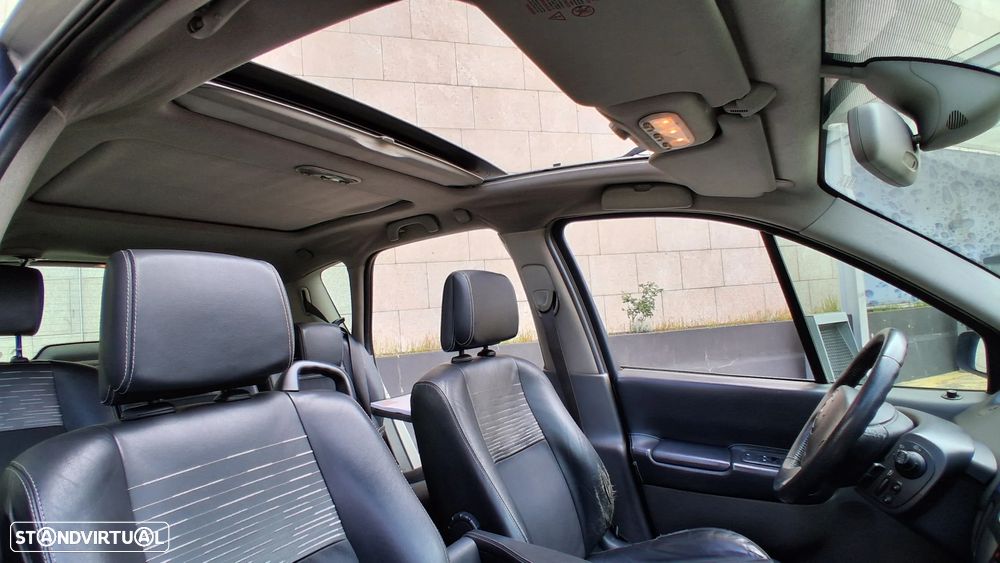 Renault Scénic 1.5 dCi Confort Privilége - 18