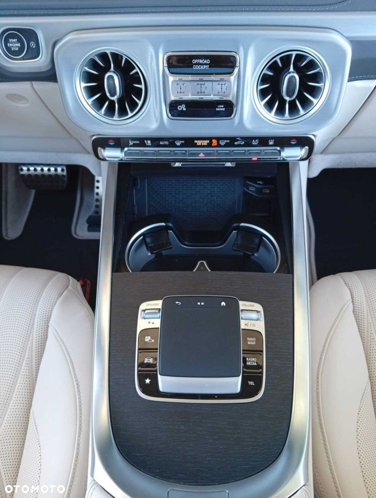 Mercedes-Benz Klasa G 450 d mHEV 9G-Tronic - 26