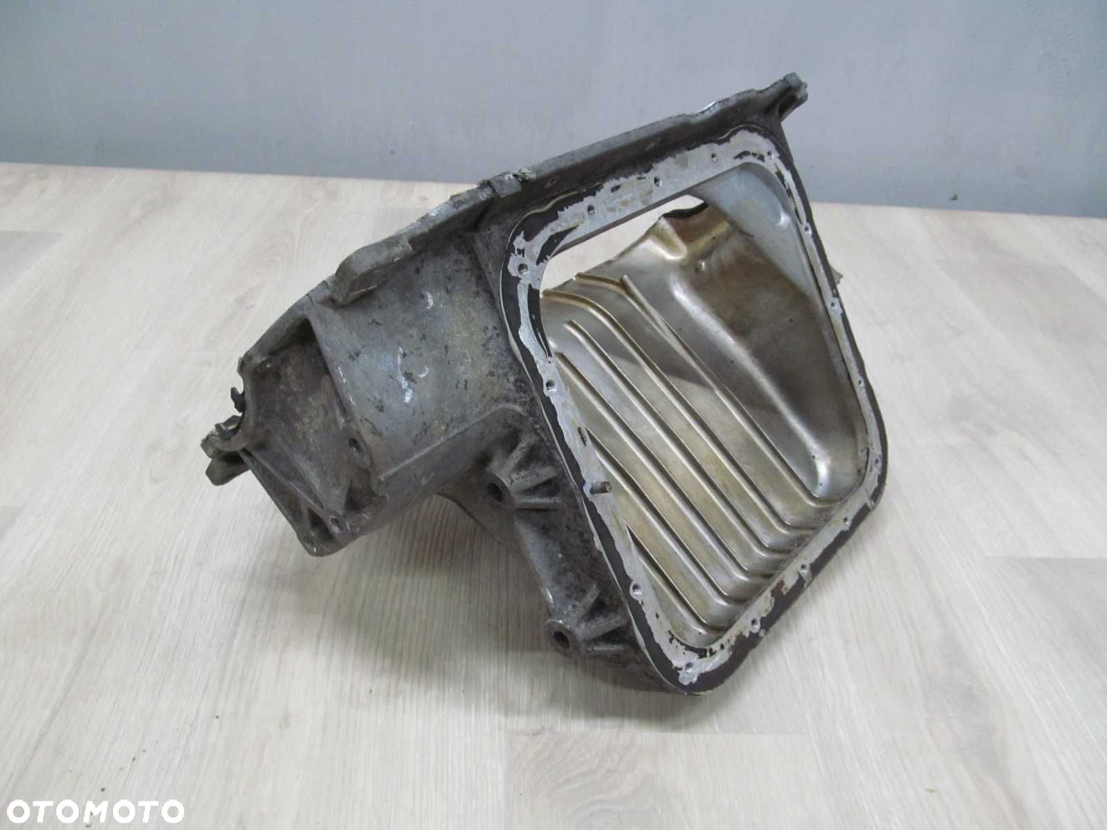 DAIHATSU HIJET PFAU PORTER 1.3 98- MISKA MISA OLEJOWA - 3