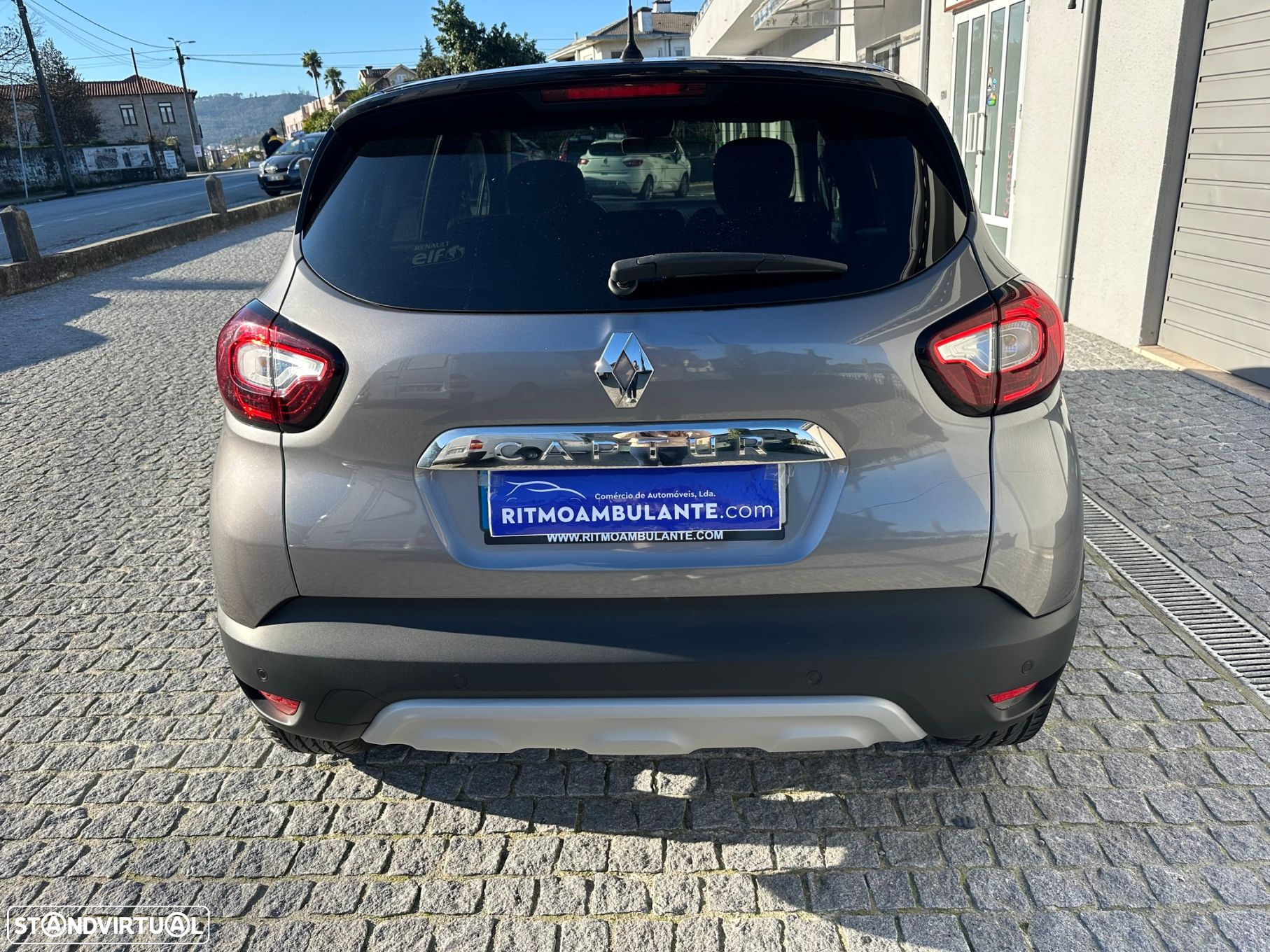 Renault Captur 1.5 dCi Exclusive - 3