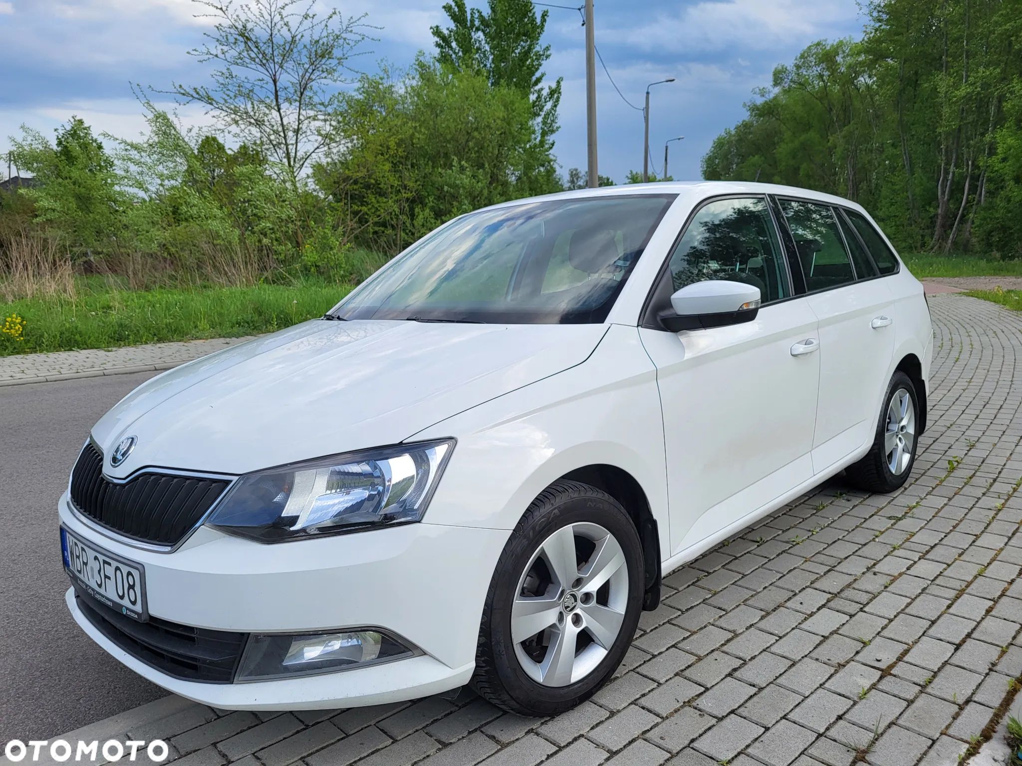 Skoda Fabia 1.0 Ambition - 1