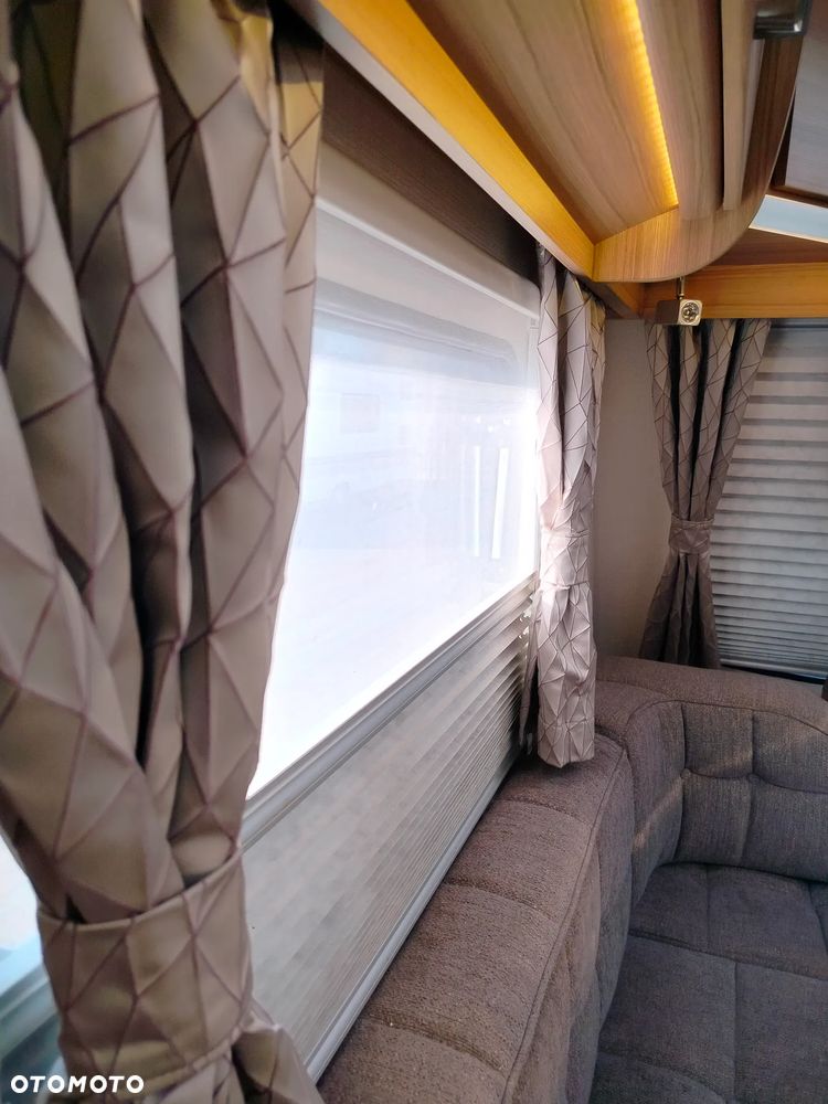 Lunar Lexon 590 - 19