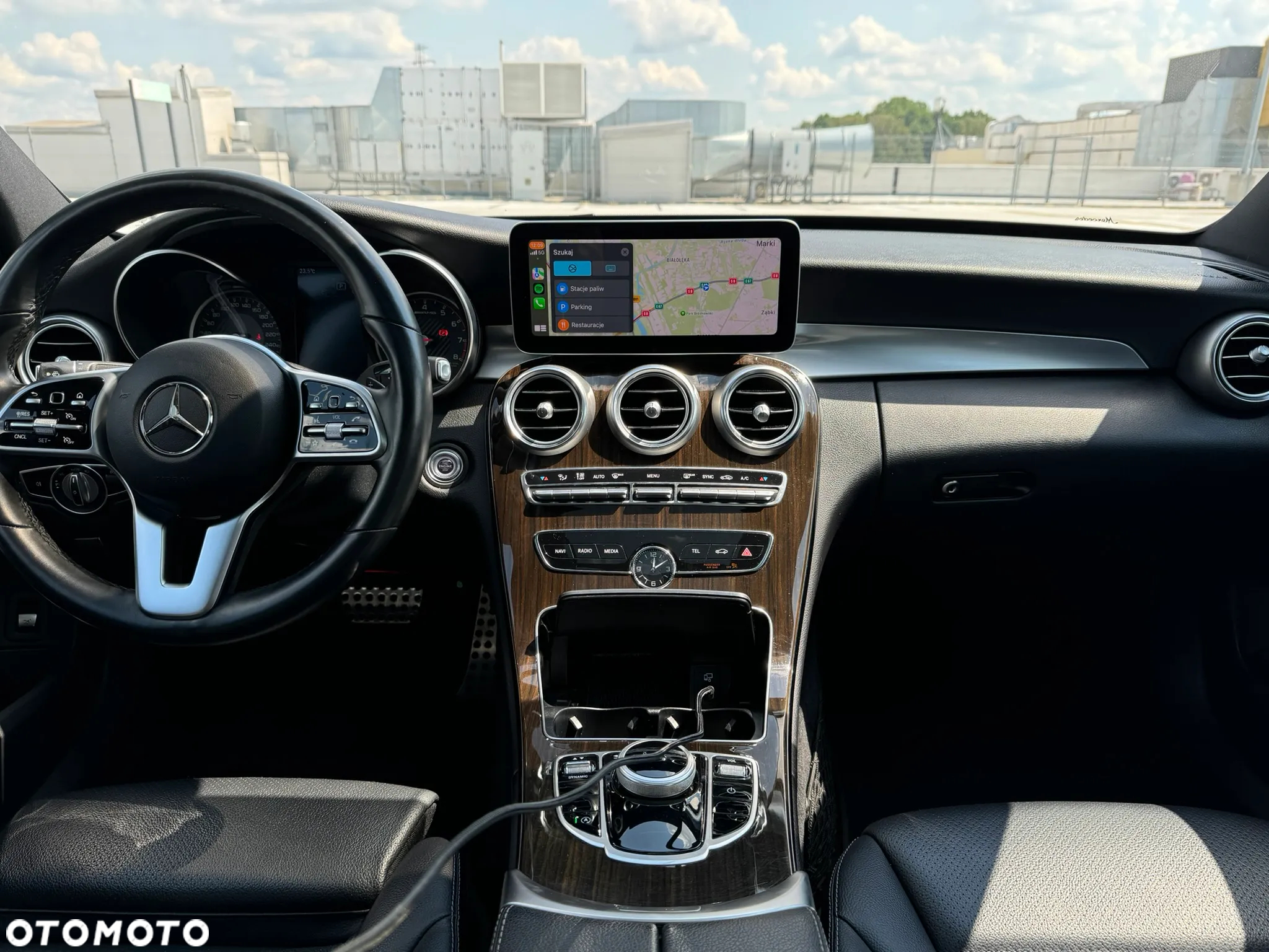 Mercedes-Benz Klasa C 300 4Matic 9G-TRONIC AMG Line - 19