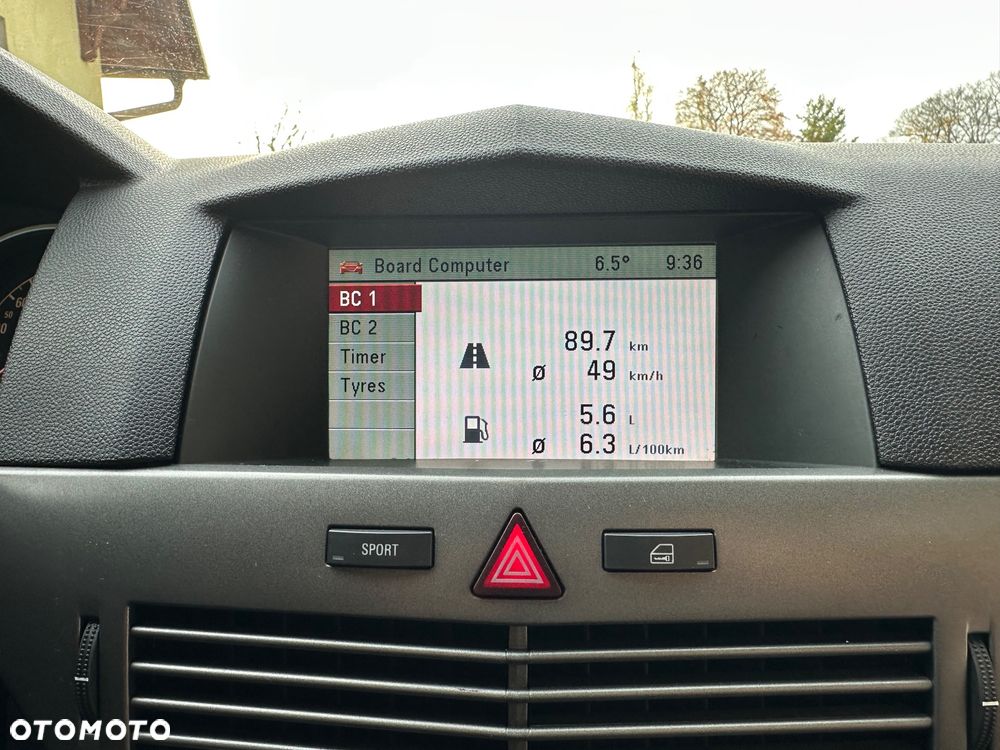 Opel Astra - 16