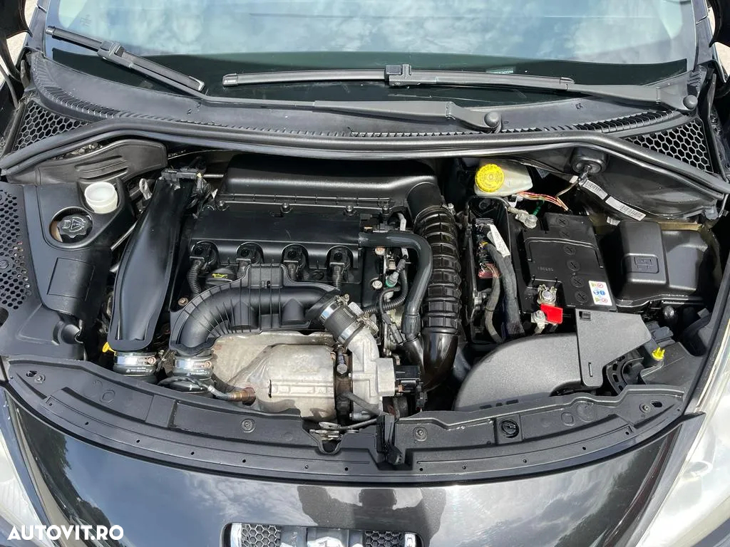Peugeot 207 CC 1.6 HTP Eclipse - 12