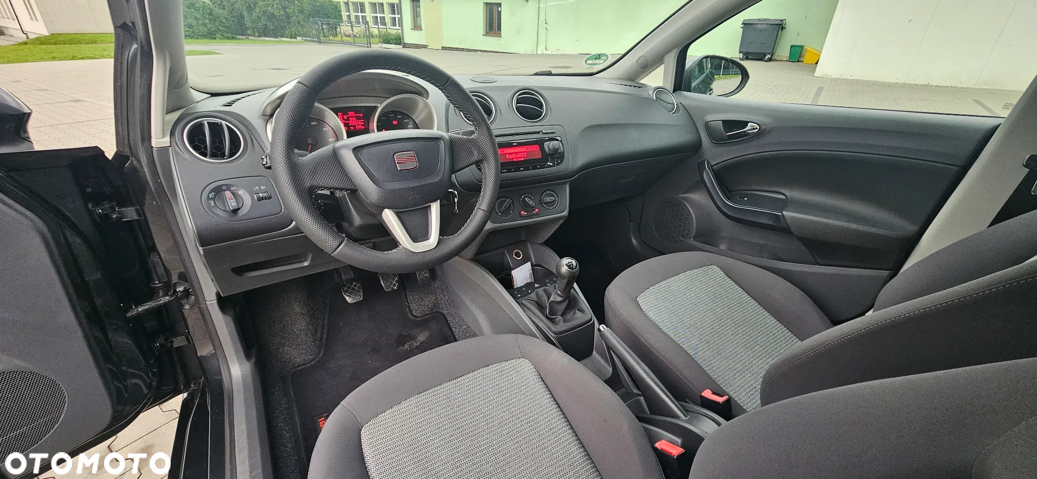 Seat Ibiza 1.4 16V Style - 21