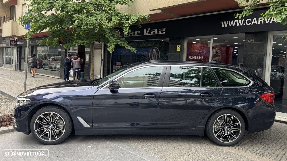 BMW 520 d Line Luxury Auto - 2
