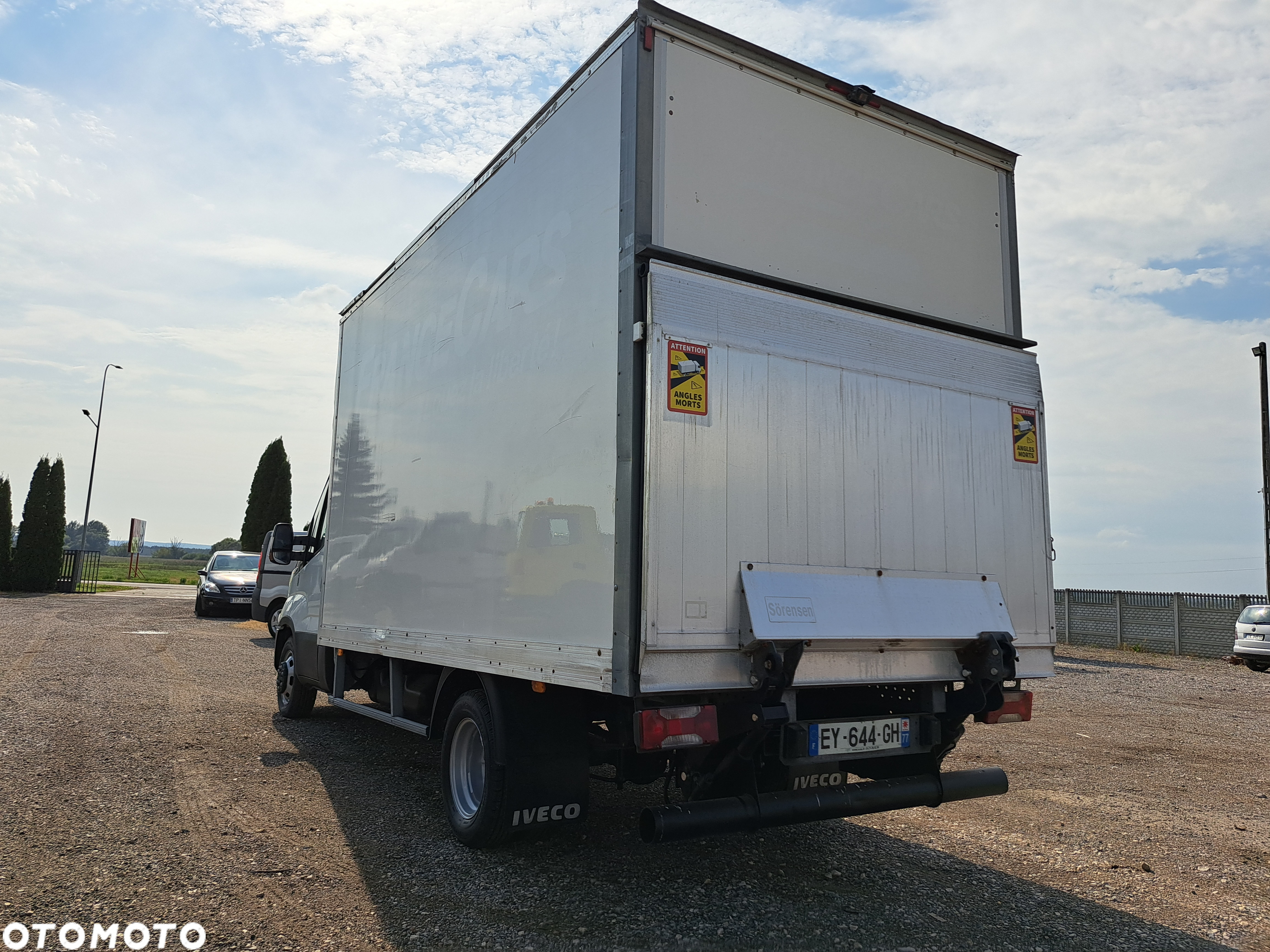 Iveco Daily 35C15 kontener winda klima - 8
