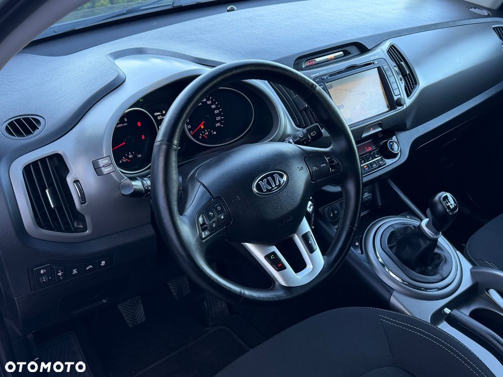 Kia Sportage 2,0 CRDI AWD Spirit - 28