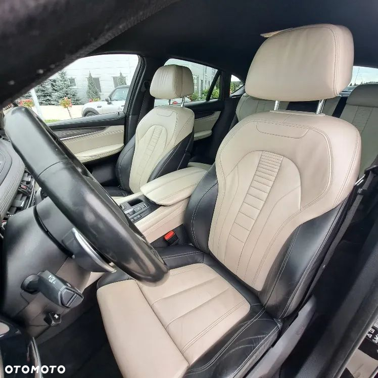 BMW X6 xDrive40d - 13