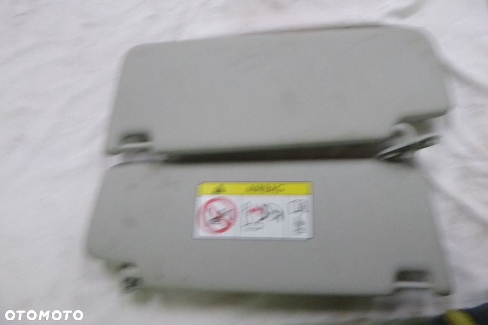 SKODA KAMIQ OSŁONA SŁUPKA TYLNEGO LAMPKA PODSUFITKI RACZKI PODSUFITKI OSŁONA PROGU OSŁONA TYLNEJ KANAPY 657863483 657863484 568867233 658867234 657868837A 657868802 658867243 658867244 658867287 658867288 657867281 657867282 657867765 657867766 657853369 657853370 58867246 658867245 - 12