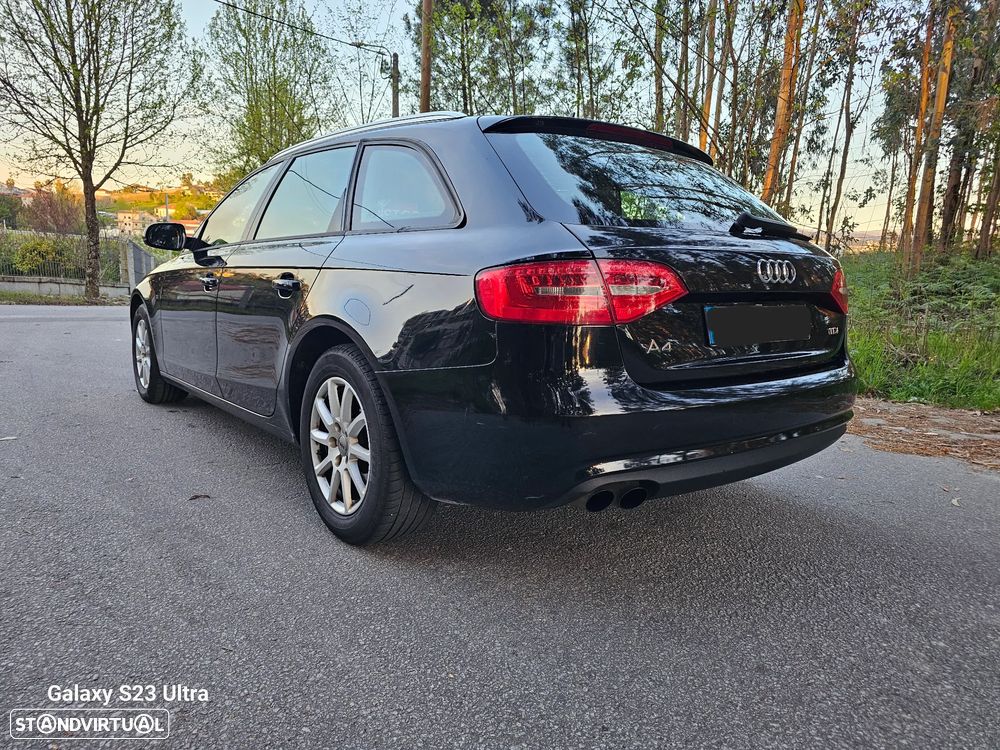 Audi A4 Avant 2.0 TDi - 7