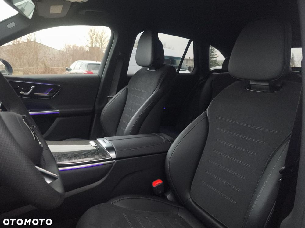 Mercedes-Benz GLC - 11