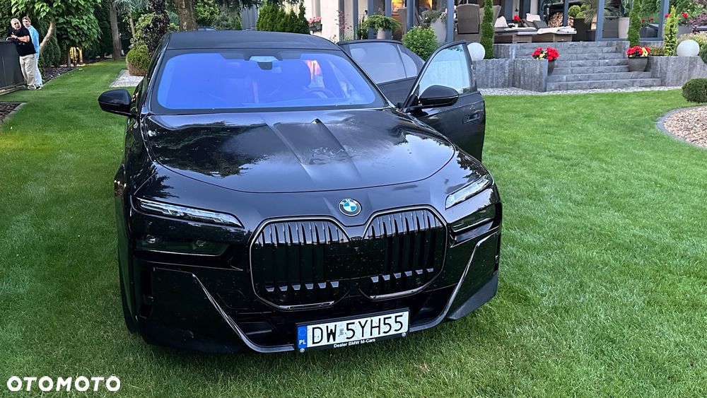 BMW Seria 7 - 31