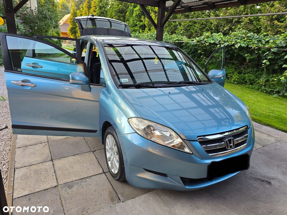 Honda FR-V - 13