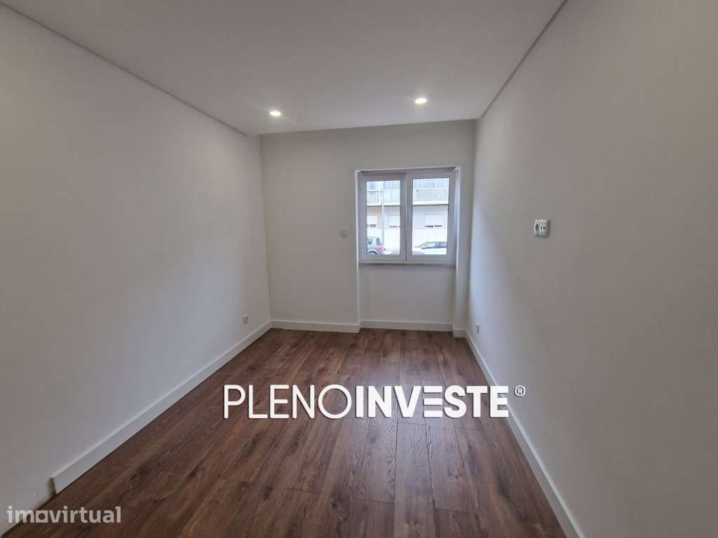 T2 TOTALMENTE REMODELADO NO LAVRADIO - Grande imagem: 4/33