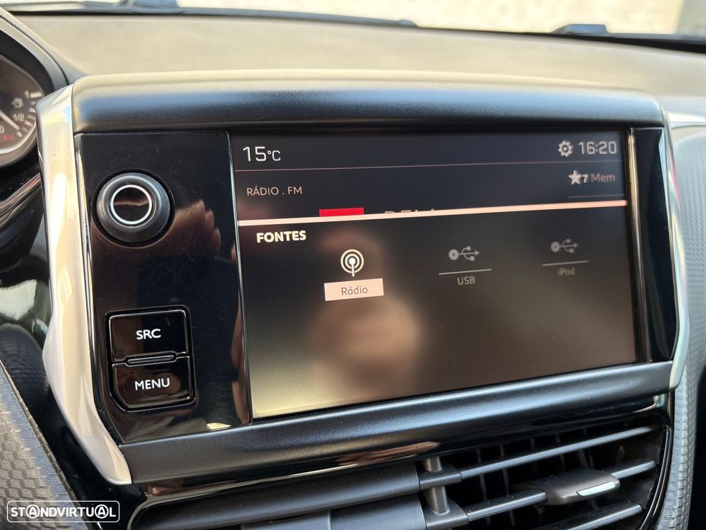 Peugeot 2008 1.2 PureTech Style - 20