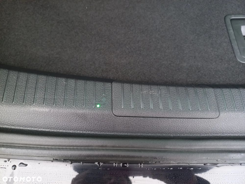 Volkswagen Golf - 13