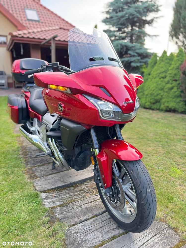 Honda CTX - 11