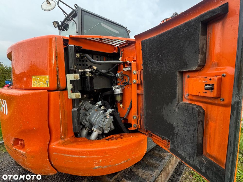 Hitachi ZX85-5 - 6