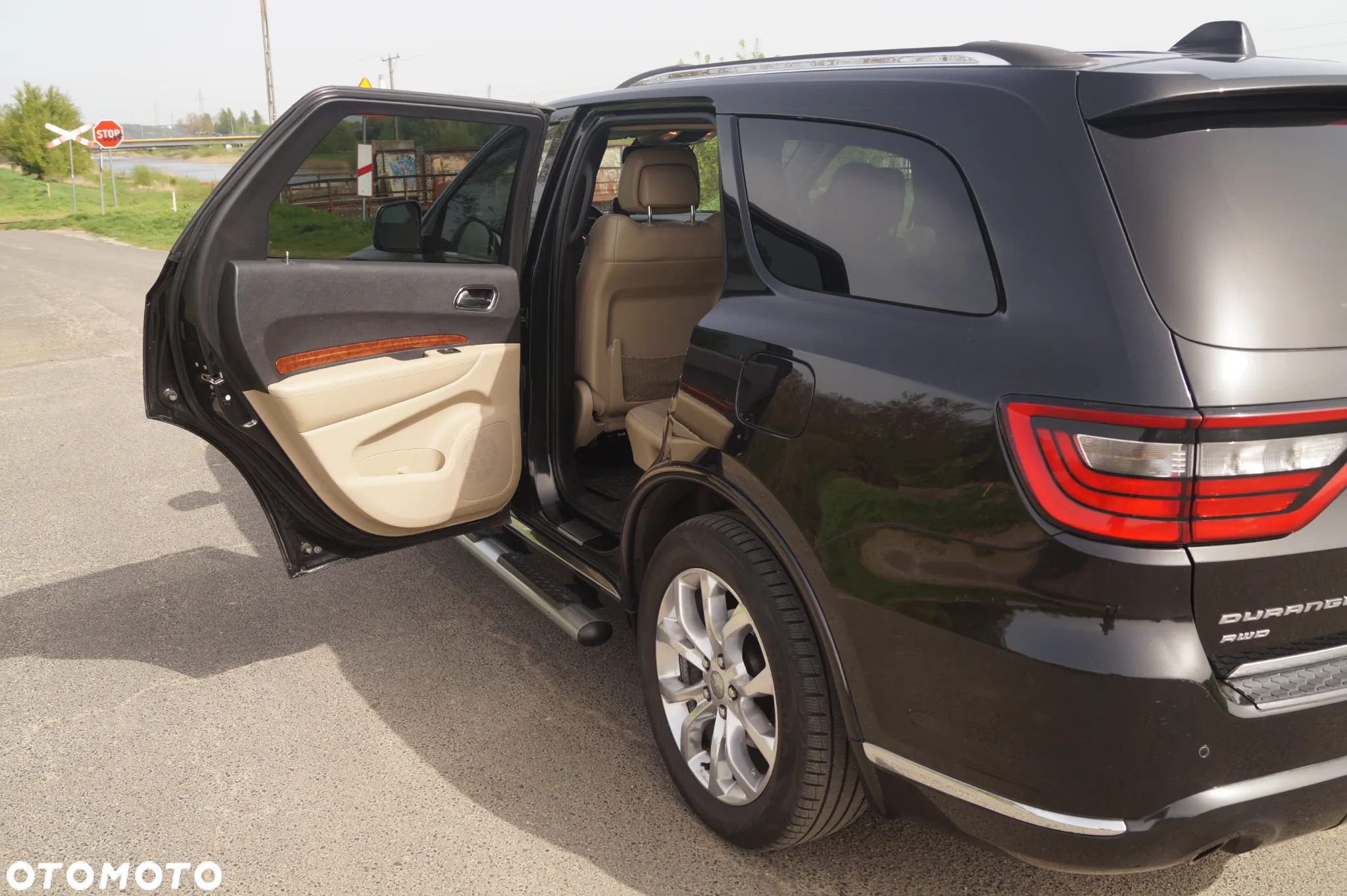 Dodge Durango - 13