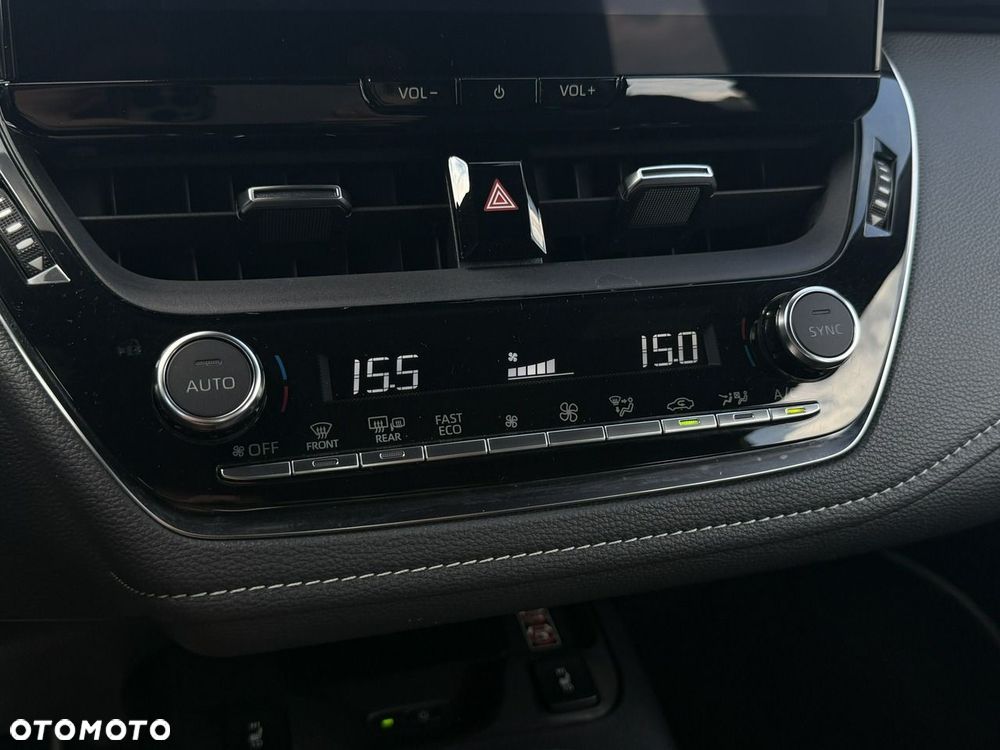 Toyota Corolla 1.8 Hybrid Comfort - 28