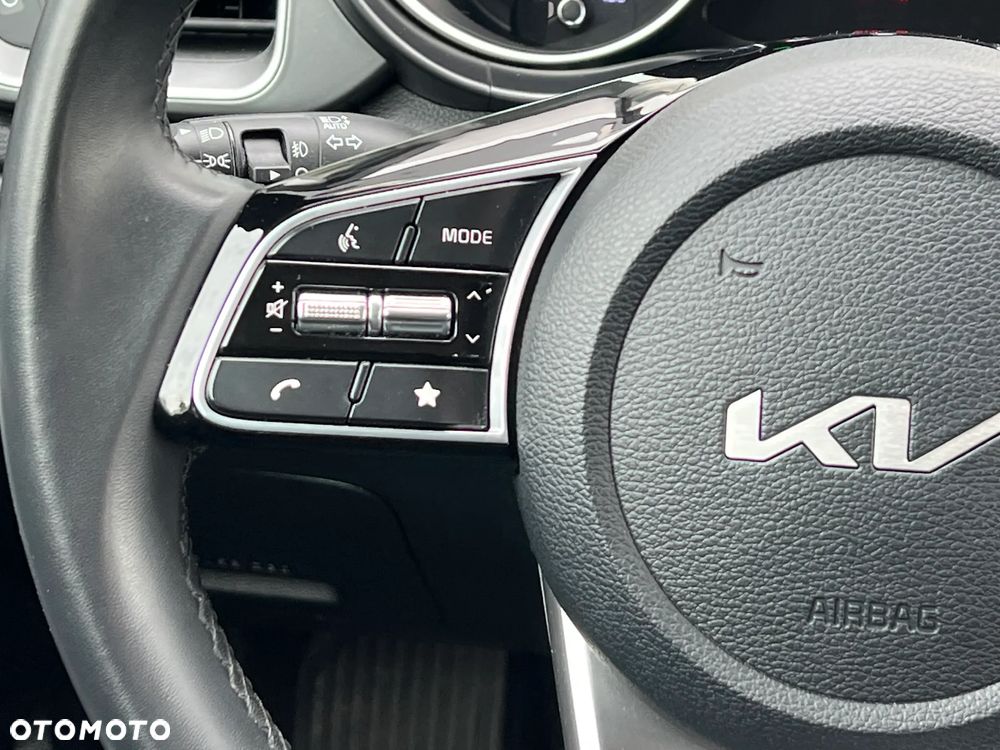 Kia Ceed 1.5 T-GDI M - 21