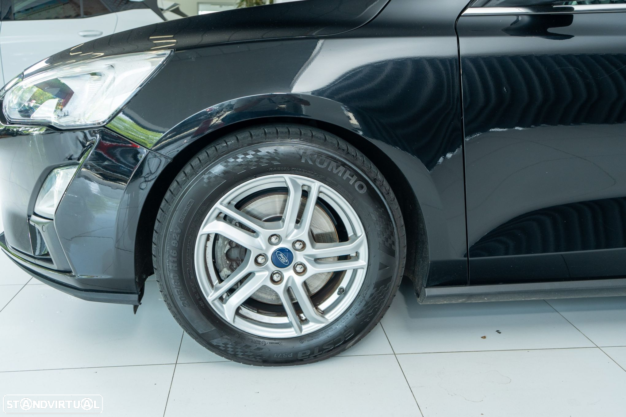 Ford Focus SW 1.5 TDCi EcoBlue Business - 21