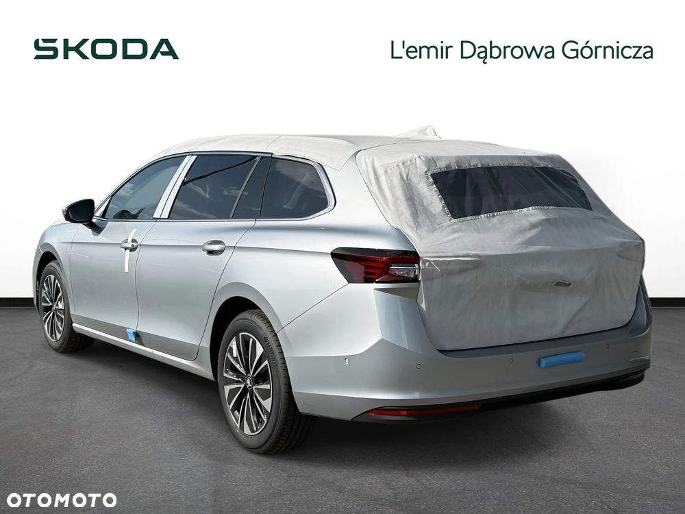 Skoda Superb 2.0 TDI SCR 4x4 Drive DSG - 4