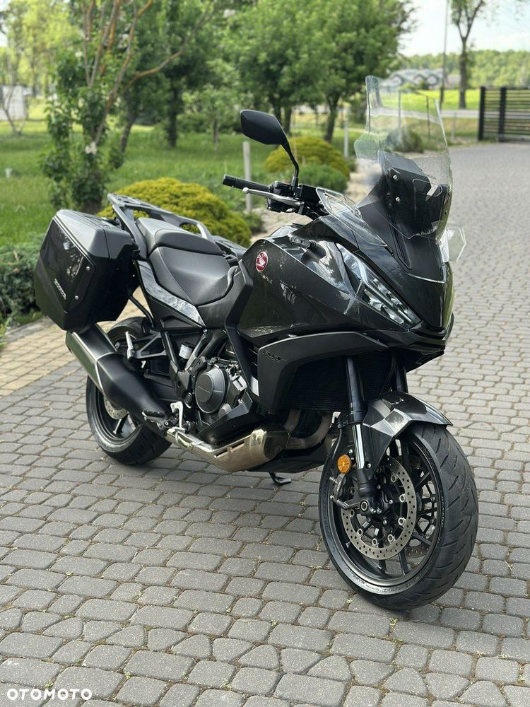 Honda NT - 22